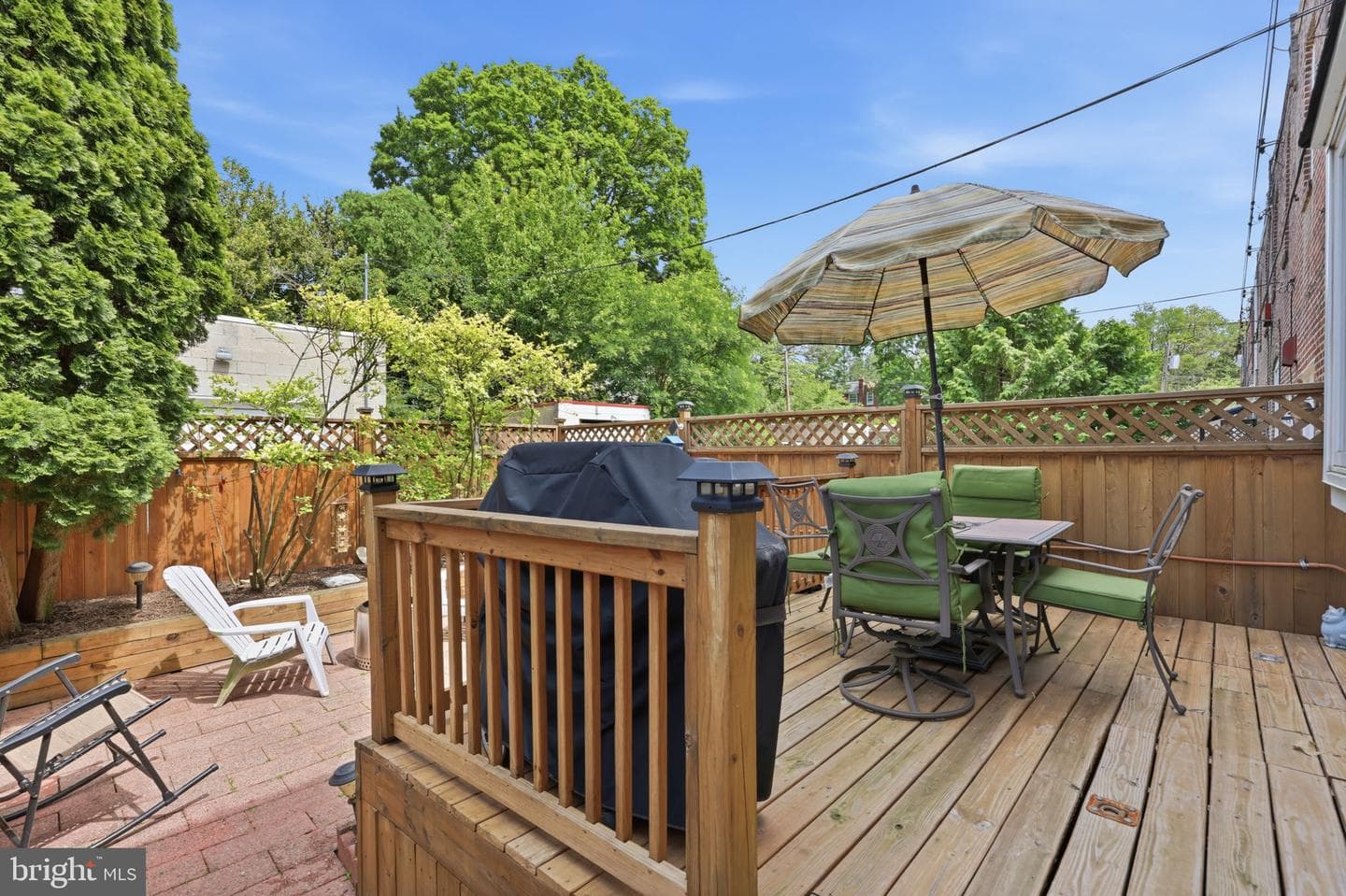 241 E Highland Avenue photo 29