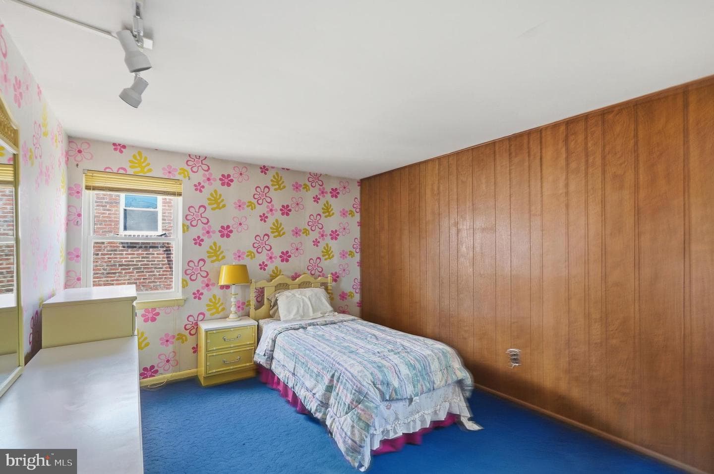 649 Lawler Street photo 29
