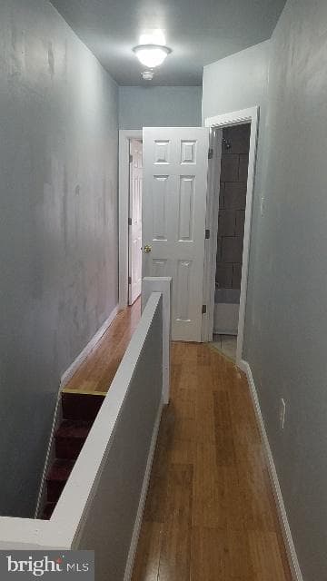 868 N Farson Street photo 8