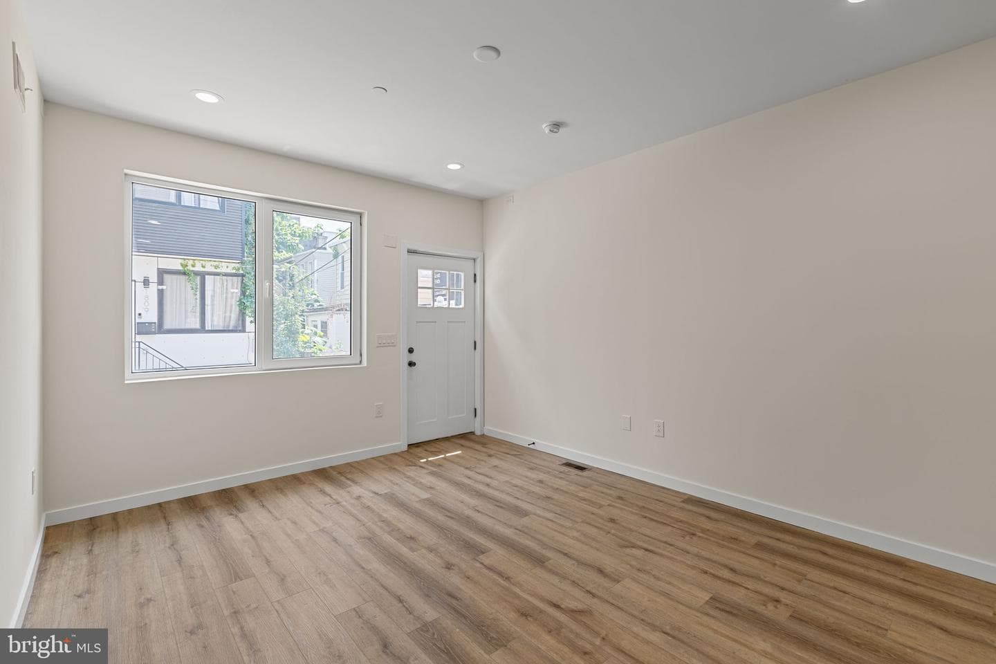 1814 N Marston Street photo 8