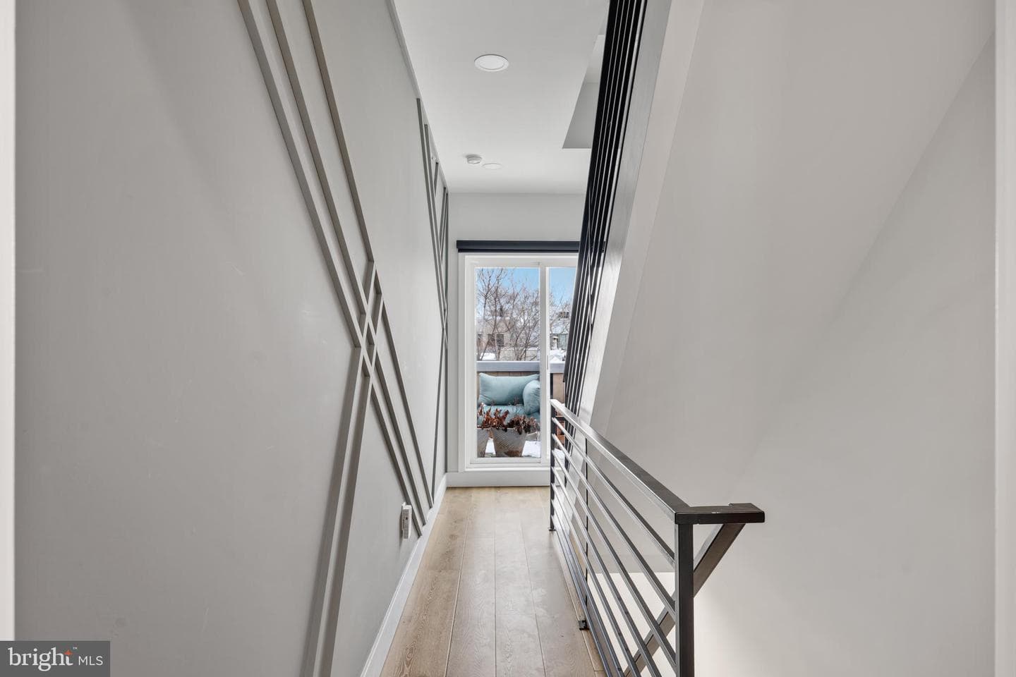 1452 N Newkirk Street photo 20