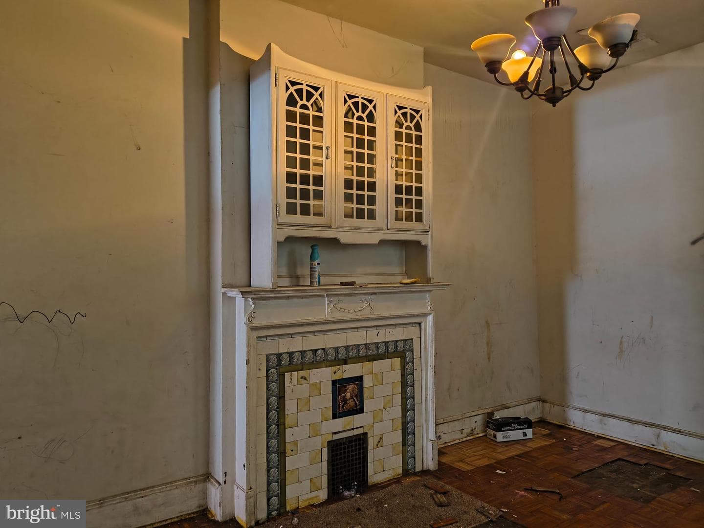 5239 Knox Street photo 4