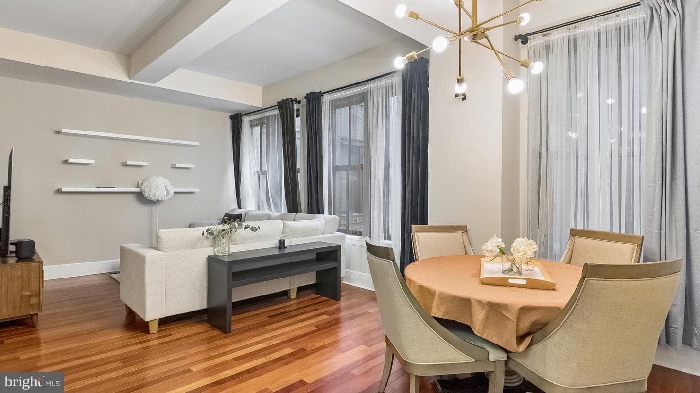 1500 Chestnut Street #8i photo 8