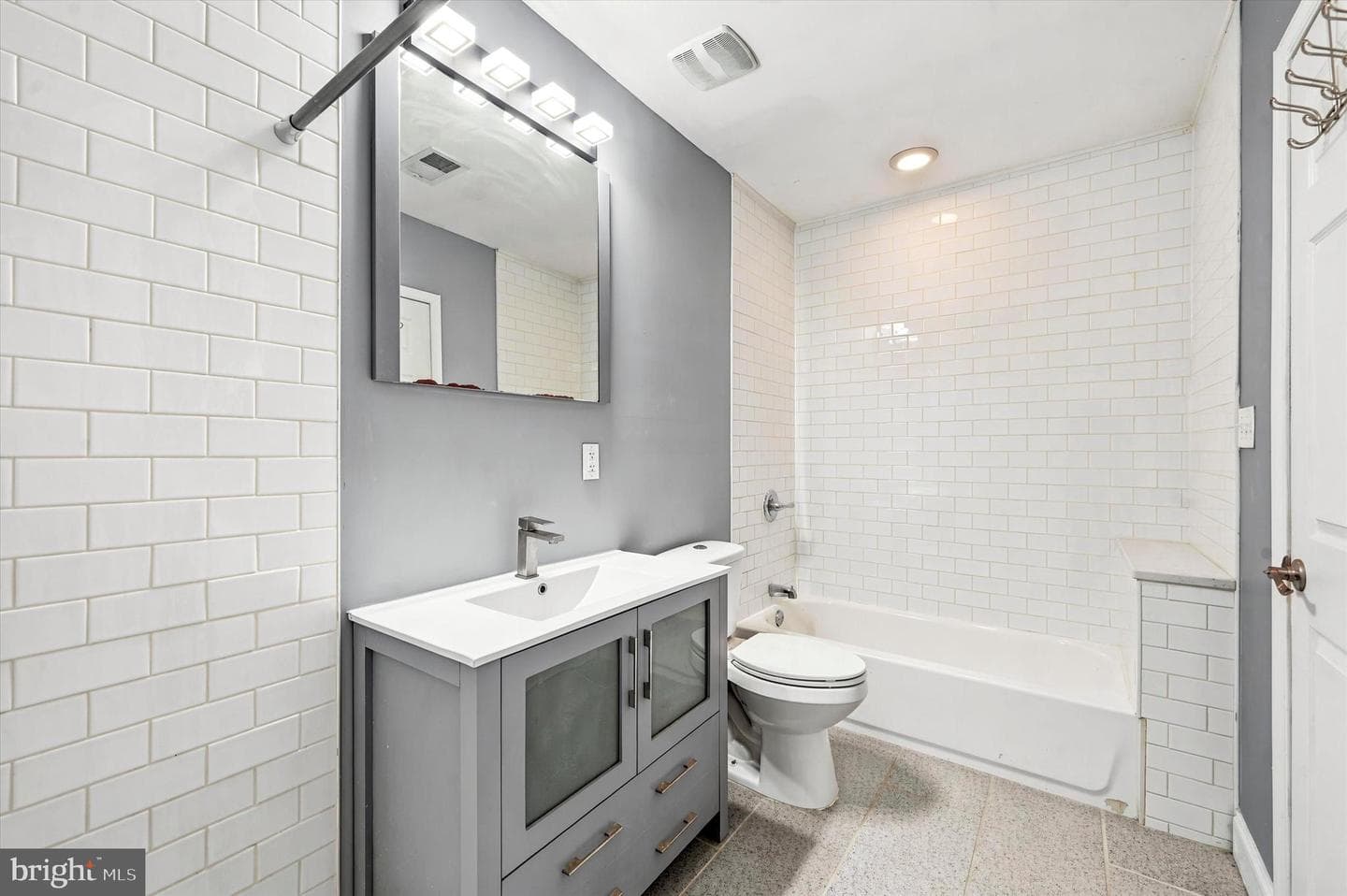 2237 Sears Street photo 20