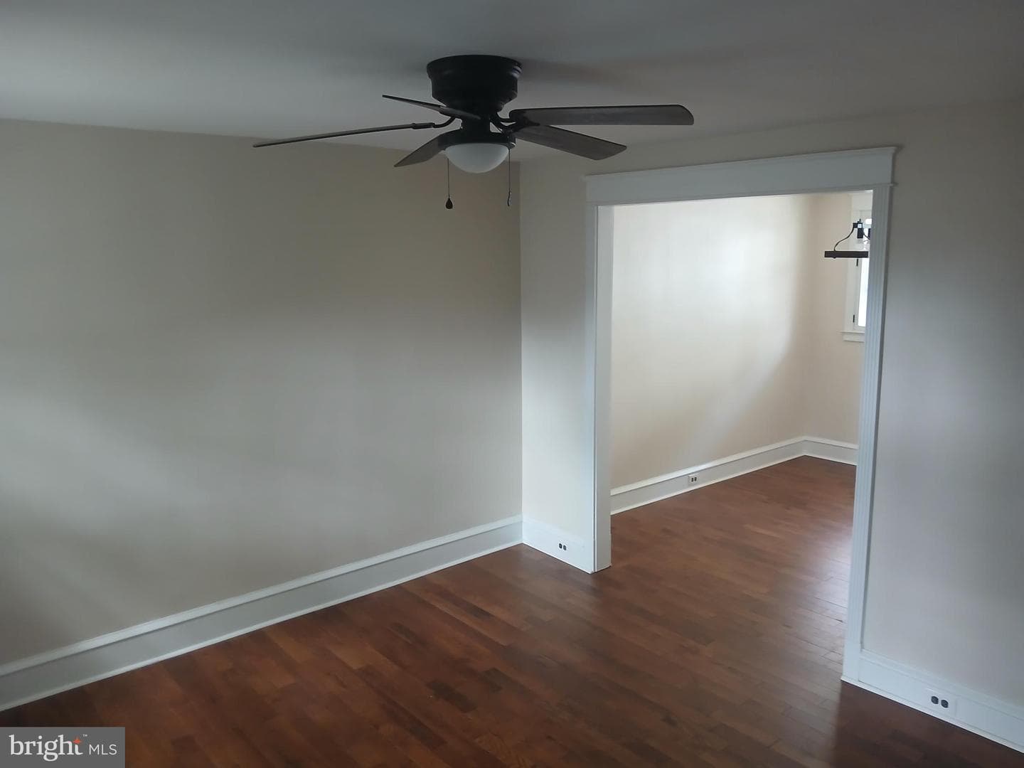 3423 Barclay Street photo 12
