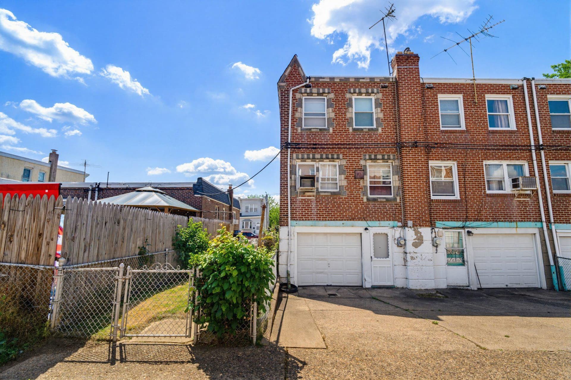 6606 Jackson Street photo 7