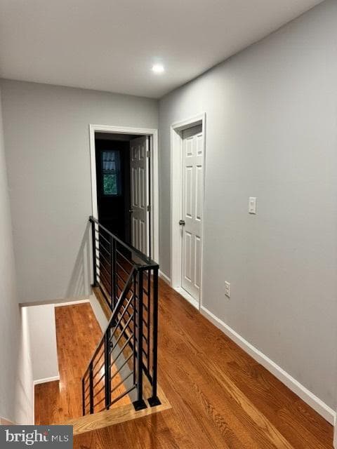 5640 Woodbine Avenue photo 9