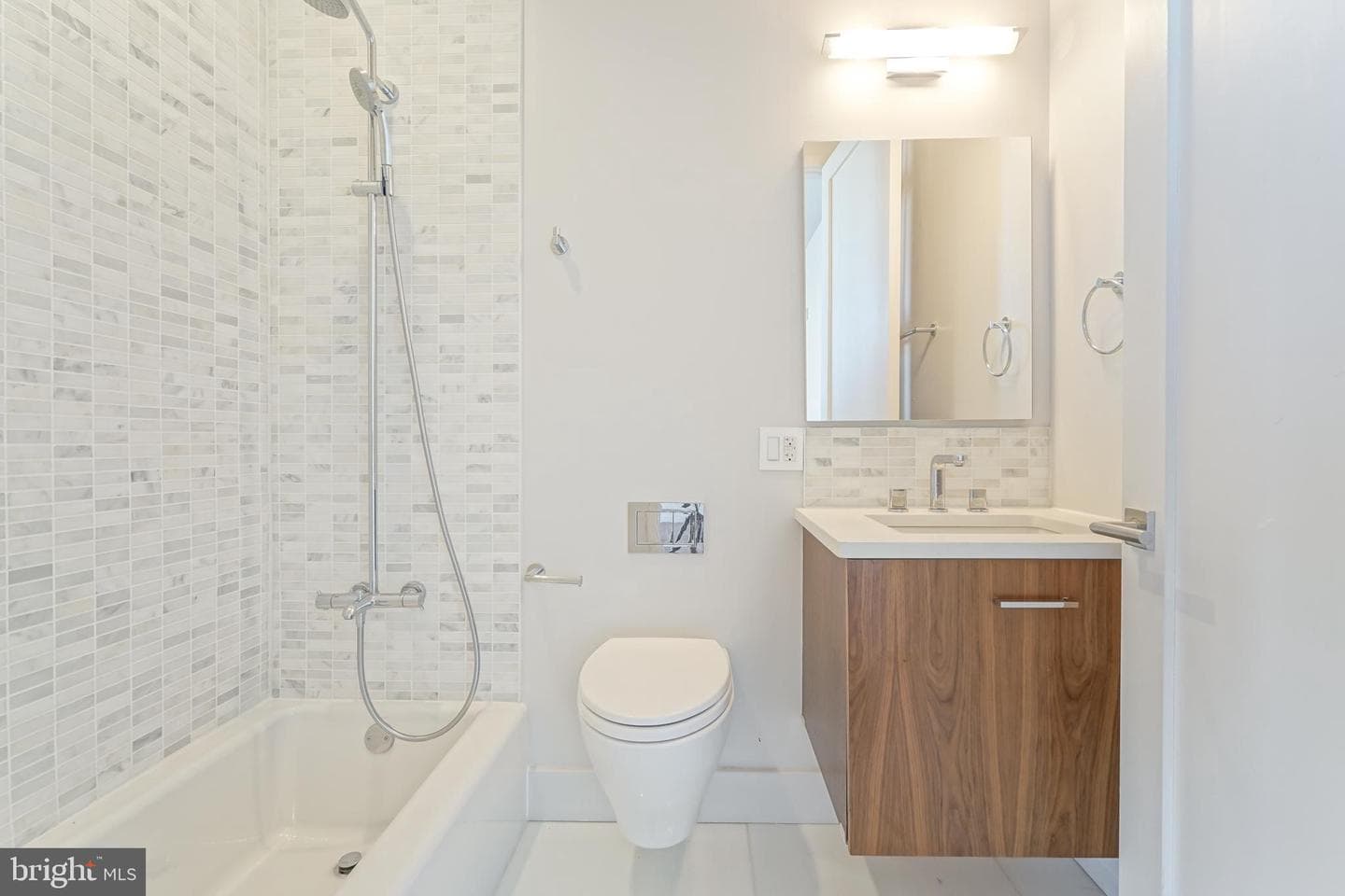 621 S 24th Street #308 photo 13