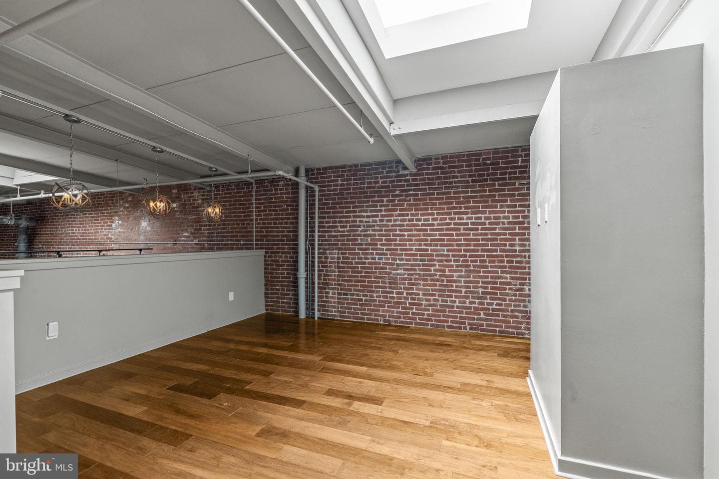 1234 Hamilton Street #105 photo 34