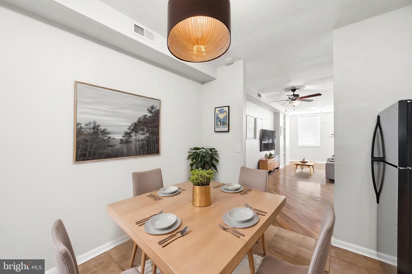 928 N. Bambrey photo 10