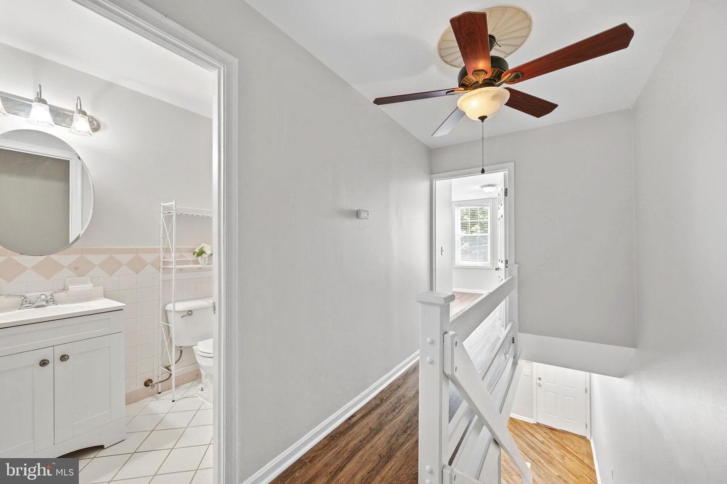 928 N. Bambrey photo 17