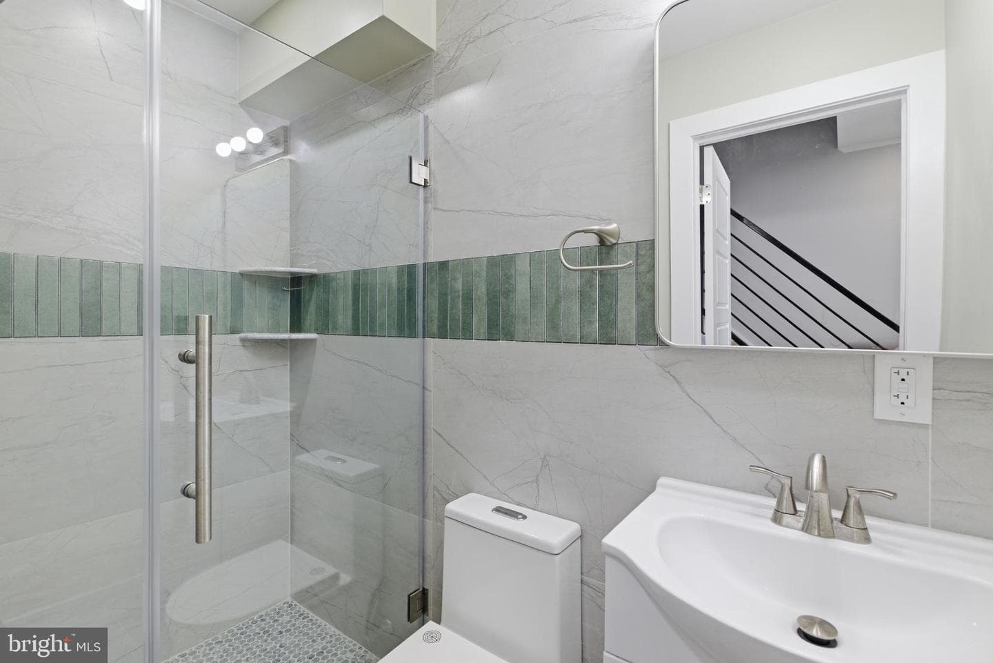 1511 W Flora Street photo 36