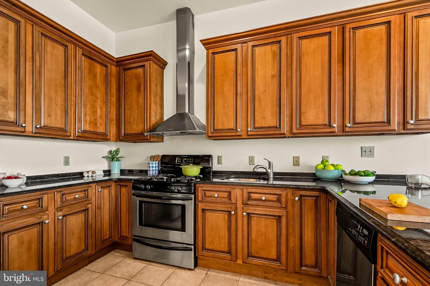 128 South Street #3r photo 11