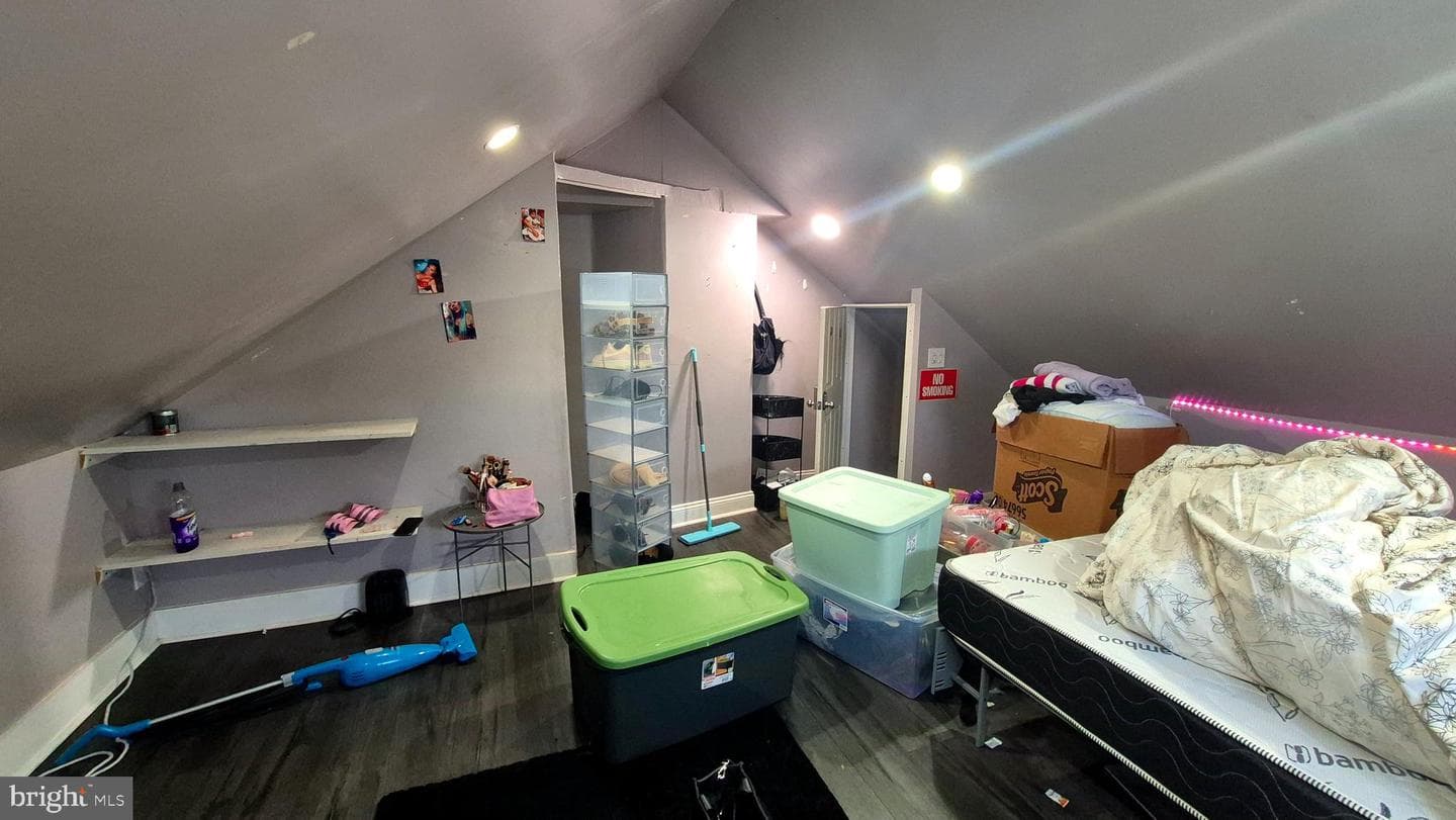 8059 Moro Street photo 8