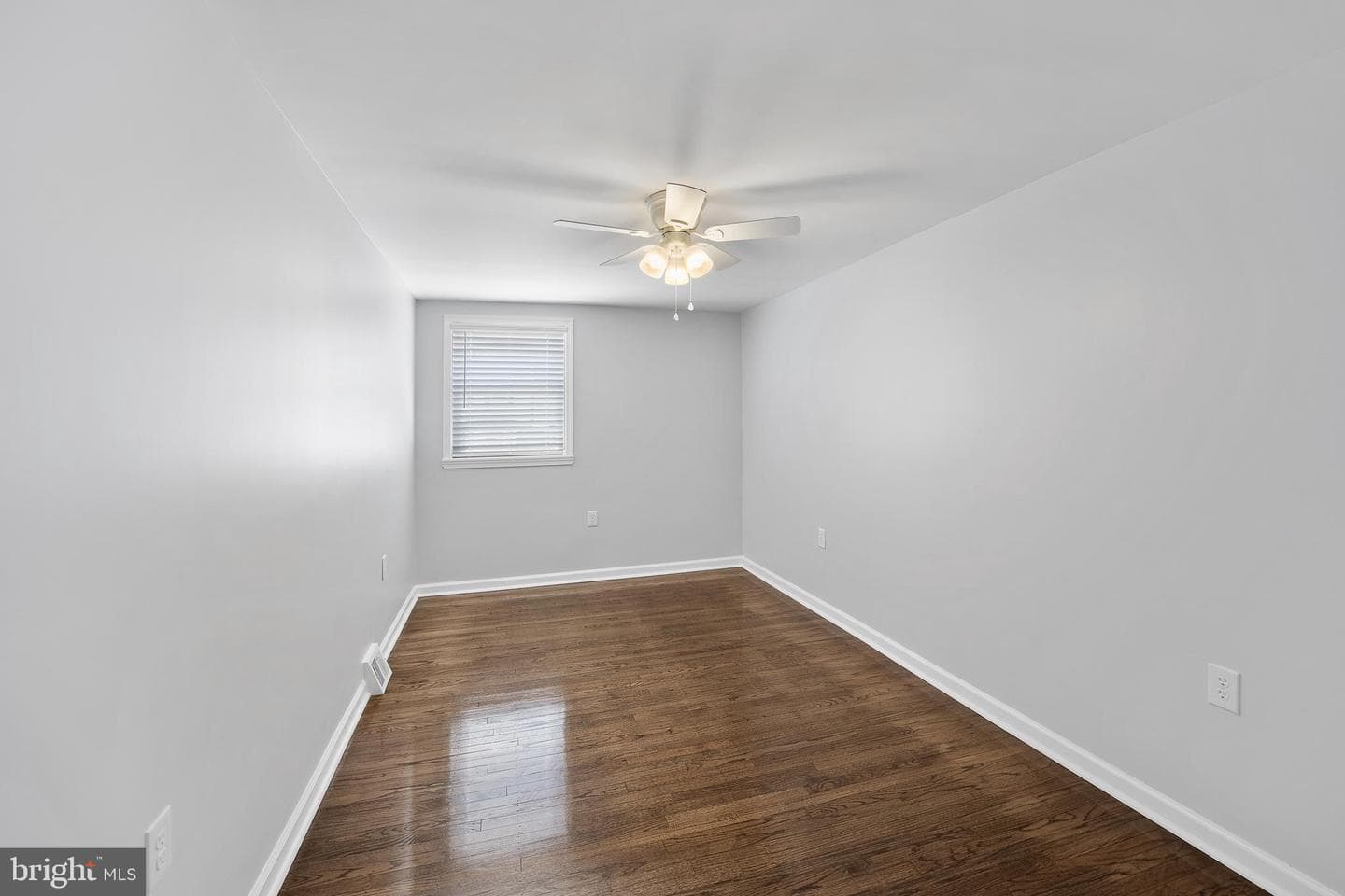 3611 Whitehall Lane photo 20