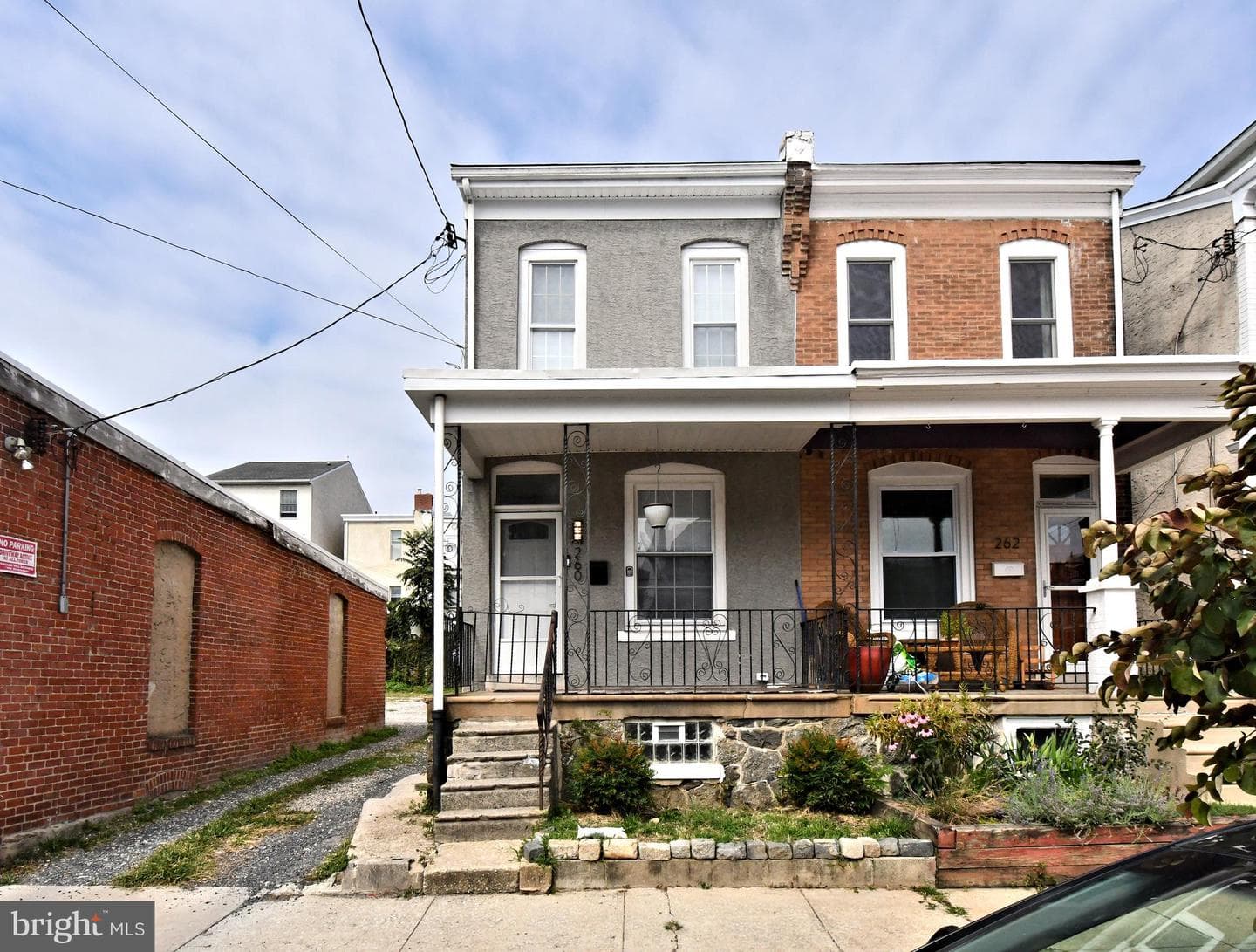260 Roxborough Avenue, Philadelphia