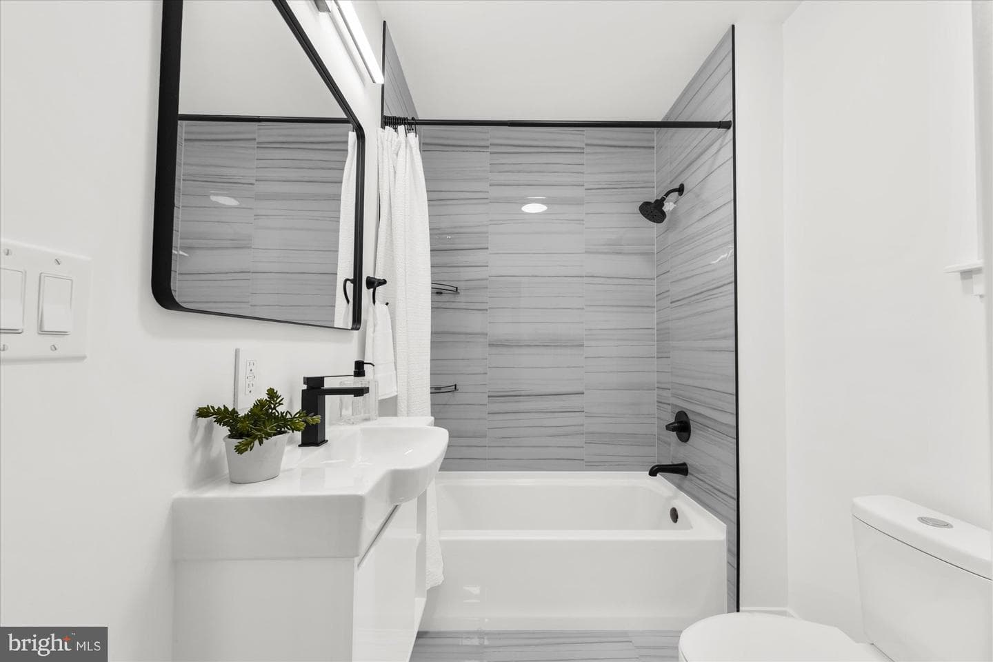 4038 Green Street photo 23
