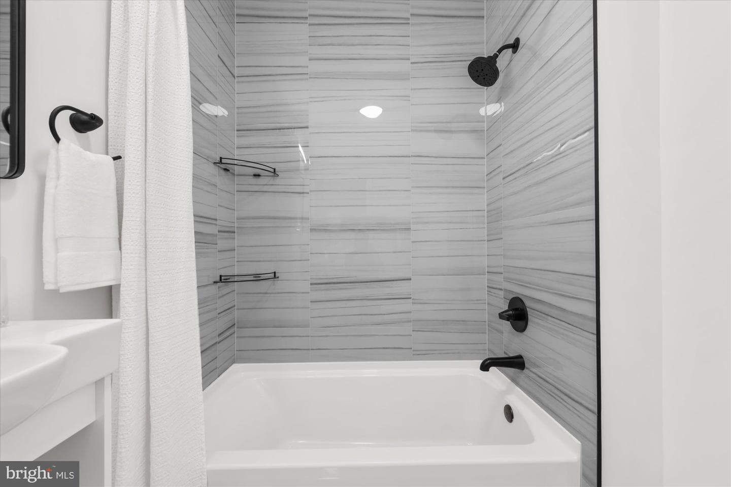4038 Green Street photo 25