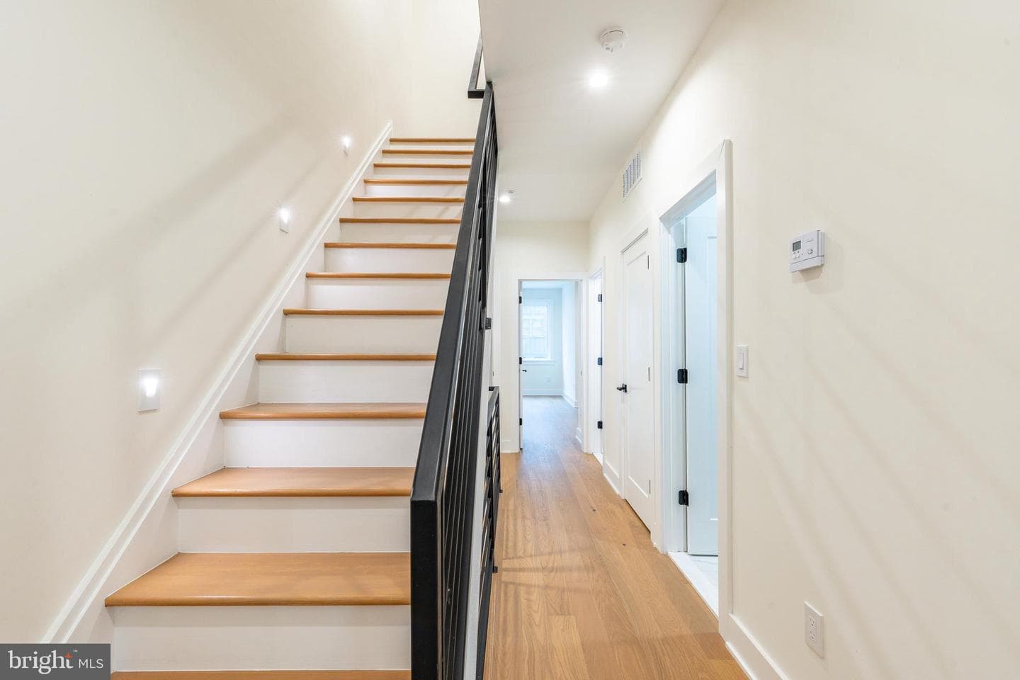 4748 Sheldon Street photo 22