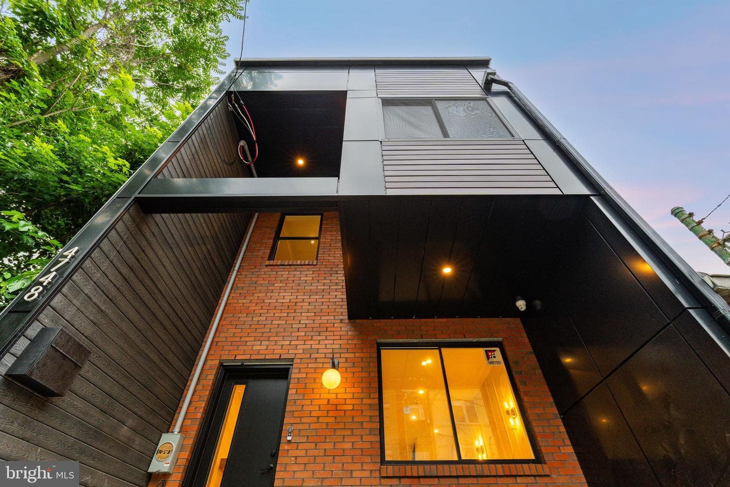 4748 Sheldon Street photo 44