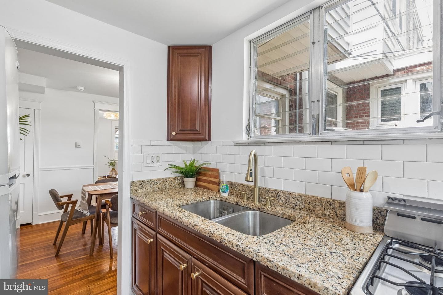 3468 Tilden Street photo 13