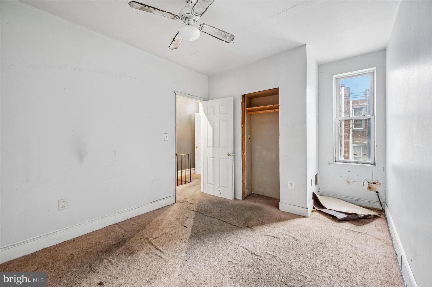 230 N Horton Street photo 18