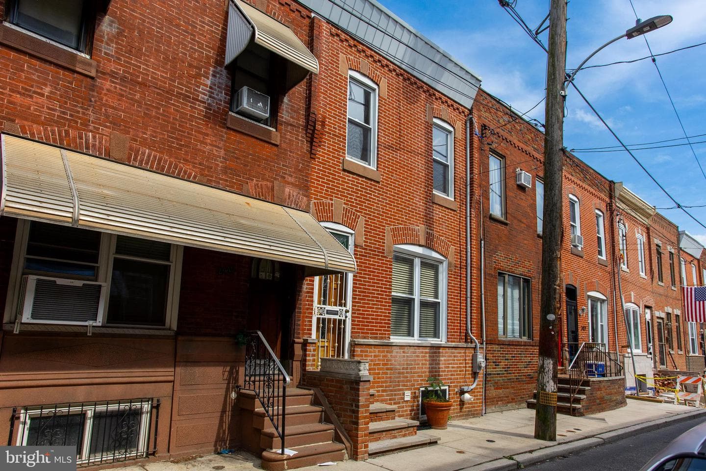 2417 S Mole Street photo 2