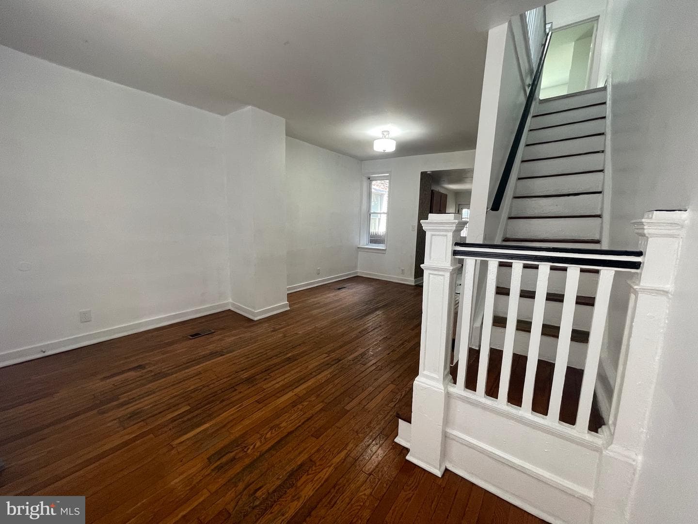213 E Wishart Street photo 4