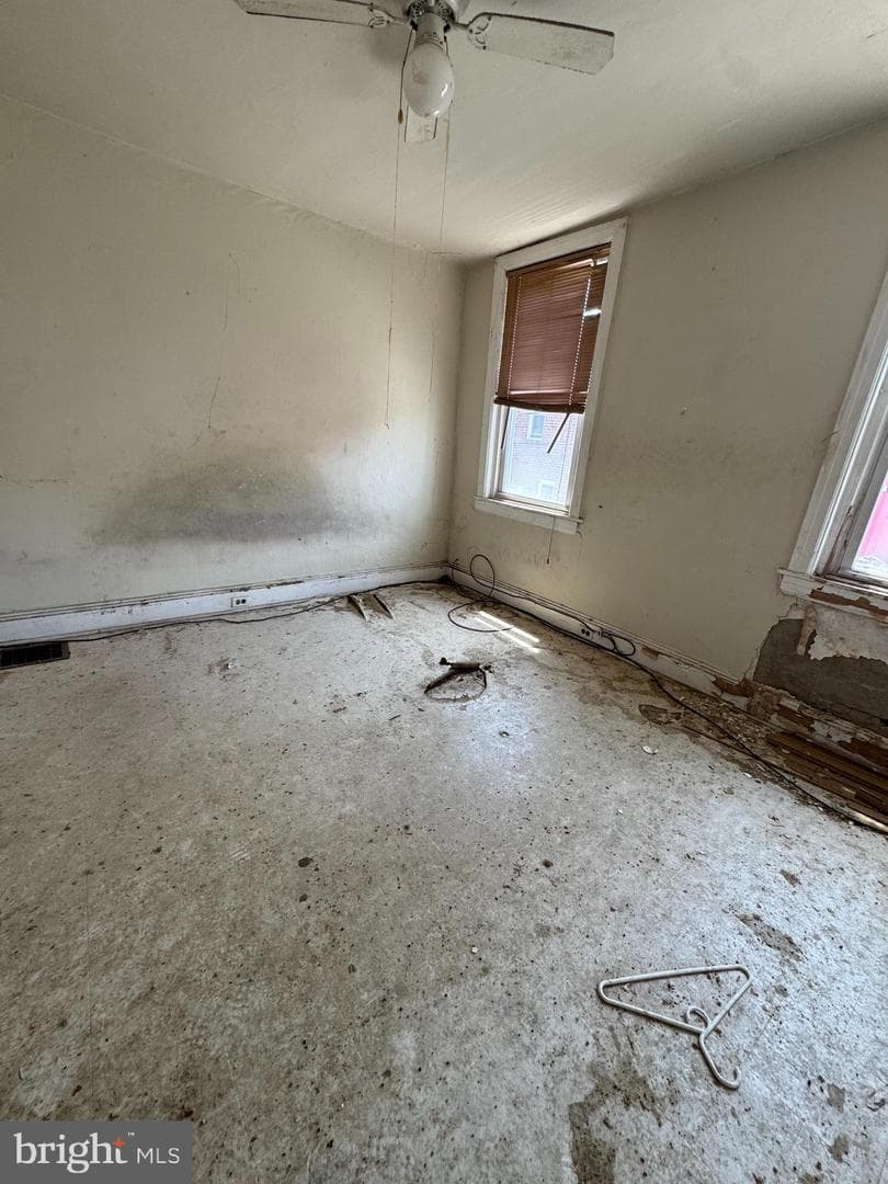 2355 Wilder Street photo 7