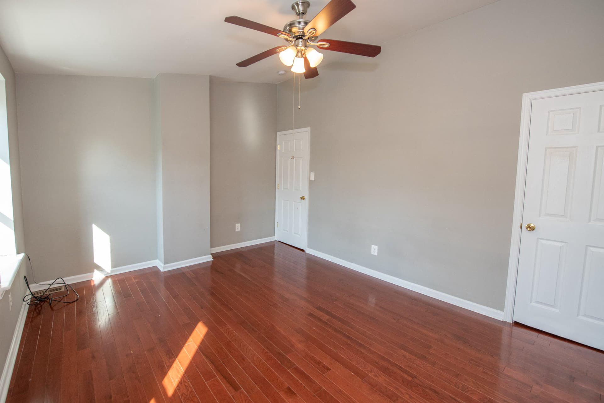 3421 Crawford Street photo 14