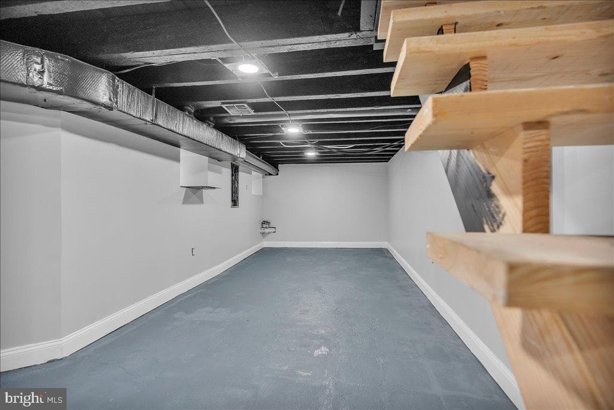 119 S Redfield Street photo 19