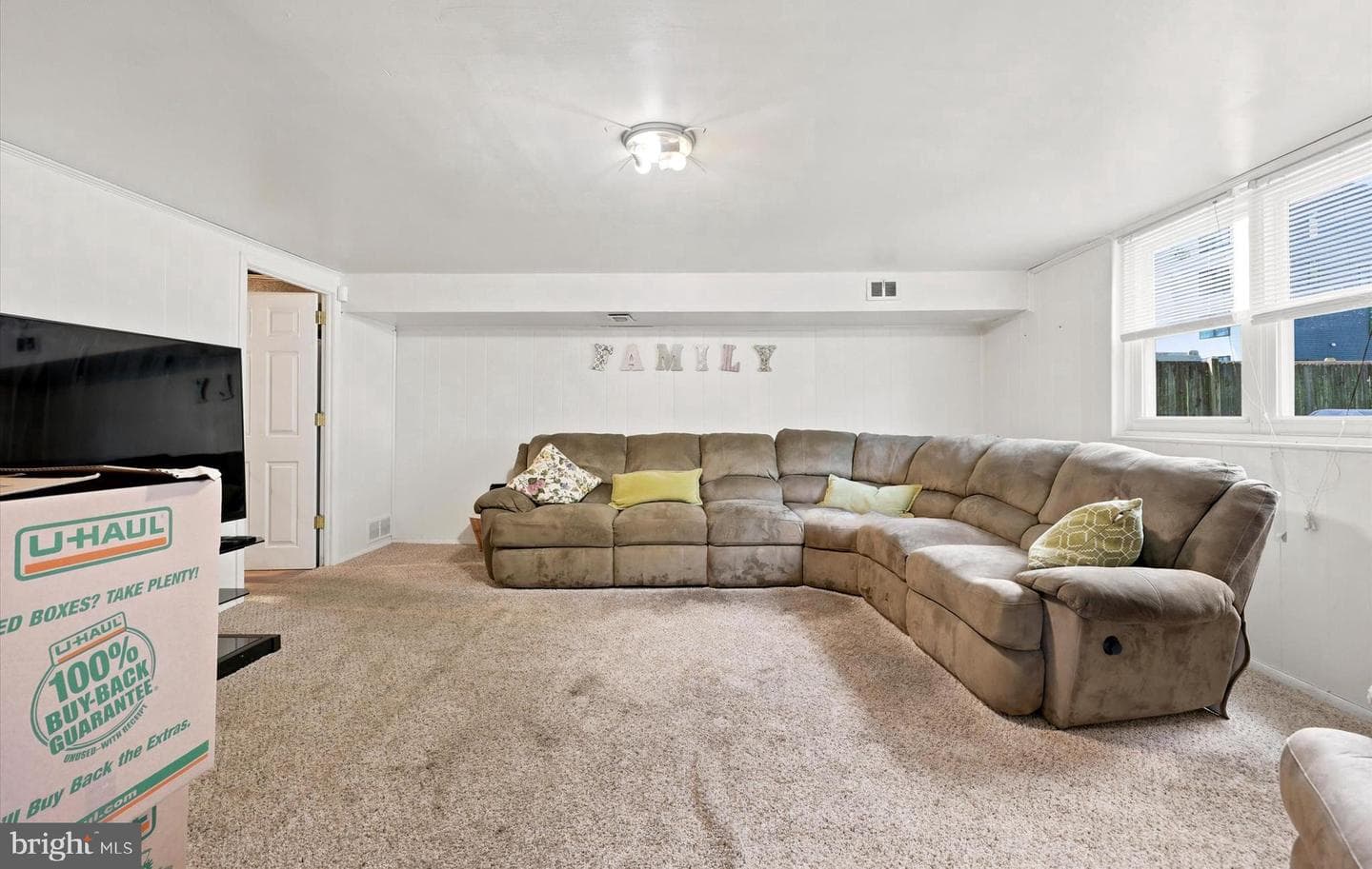 7520 Valley Avenue photo 28