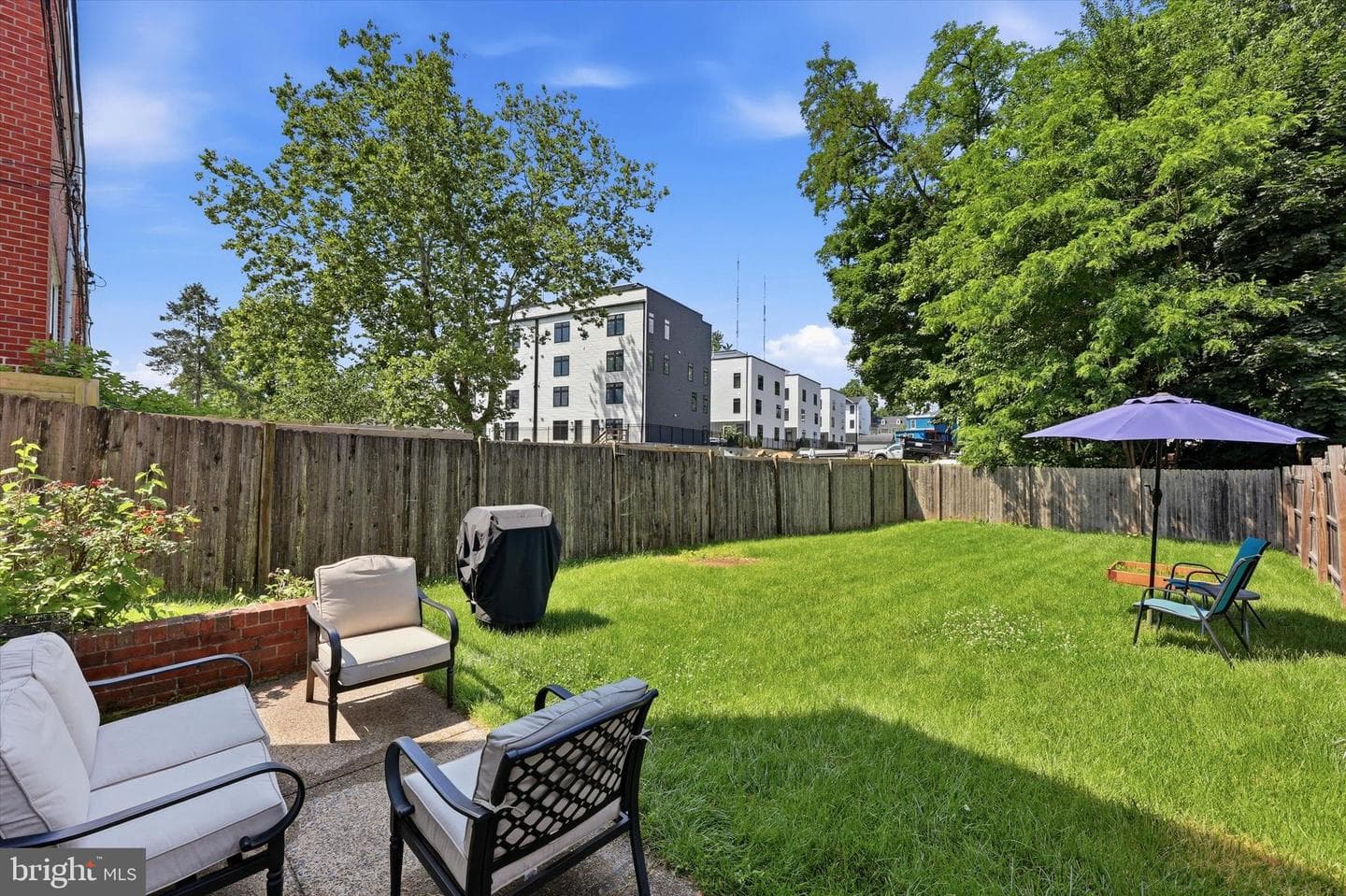 7520 Valley Avenue photo 32