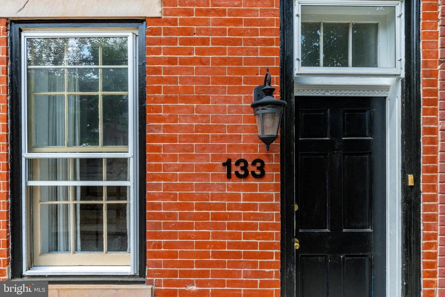 133 Monroe Street photo 4