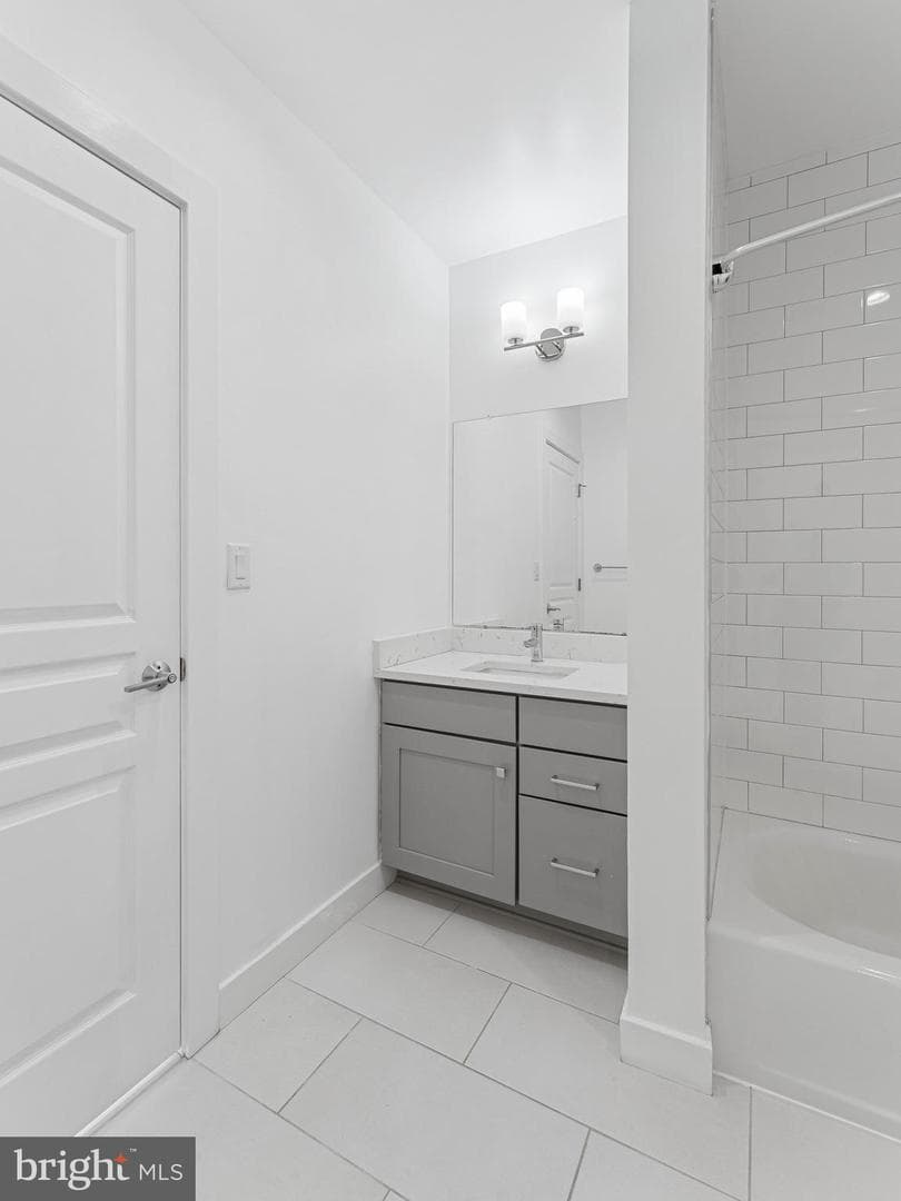 1429 S Lawrence Terrace photo 11