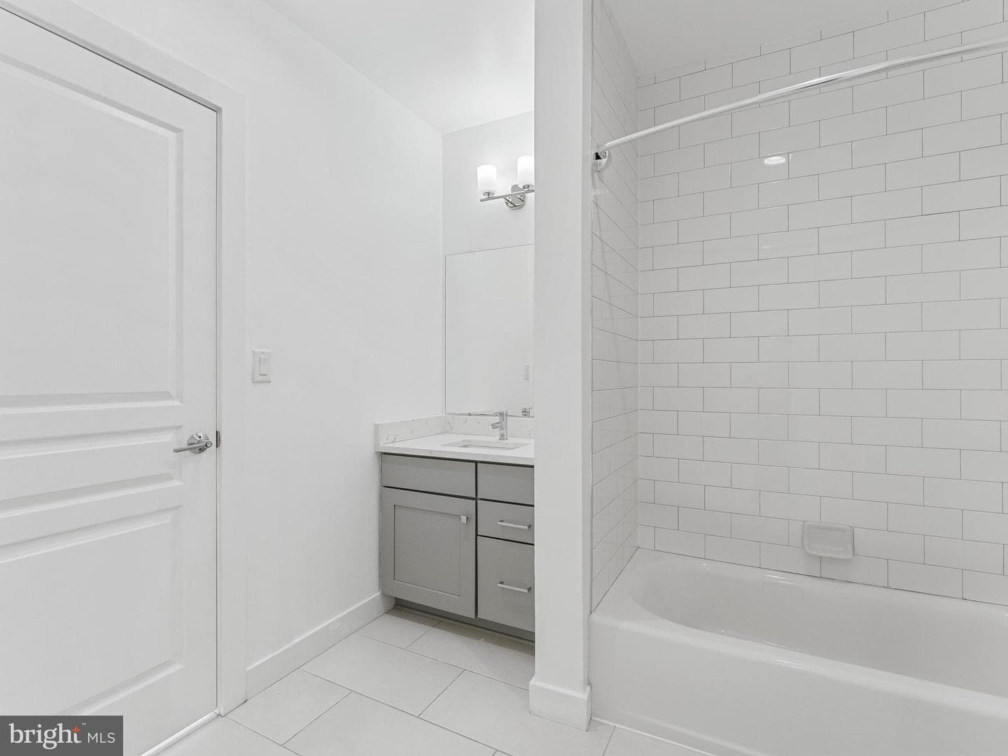 1429 S Lawrence Terrace photo 35