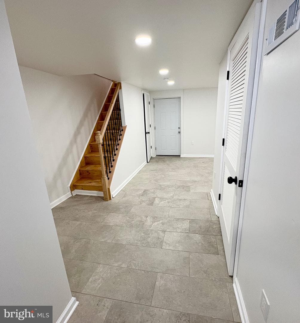 5712 Dunlap Street photo 20