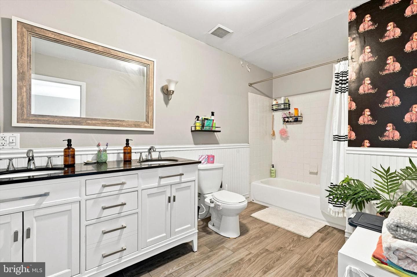 444 Moyer Street photo 23