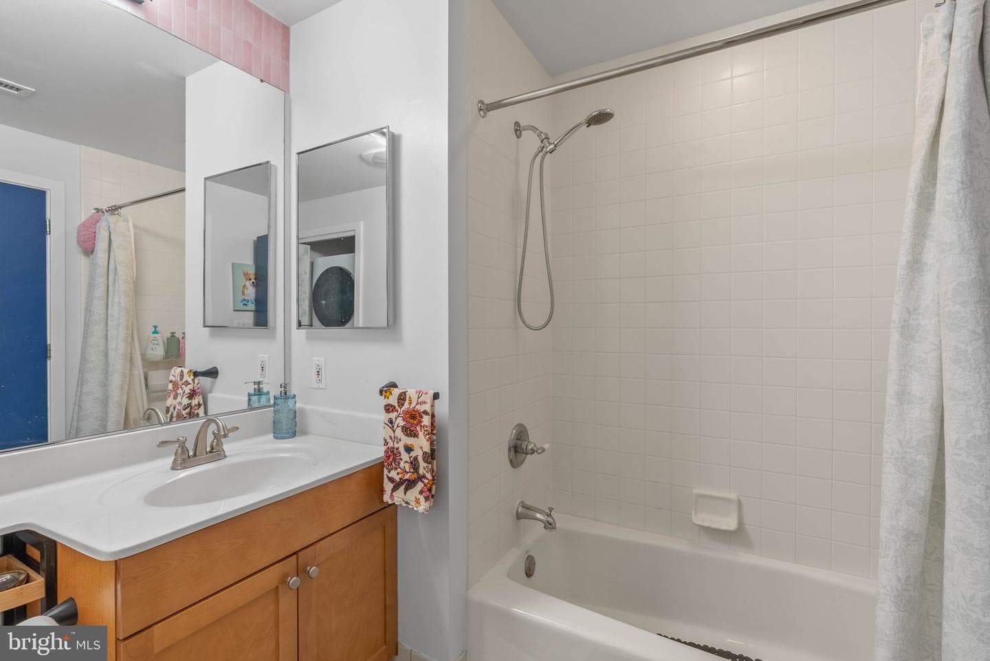 717 S Columbus Boulevard #1216 photo 19