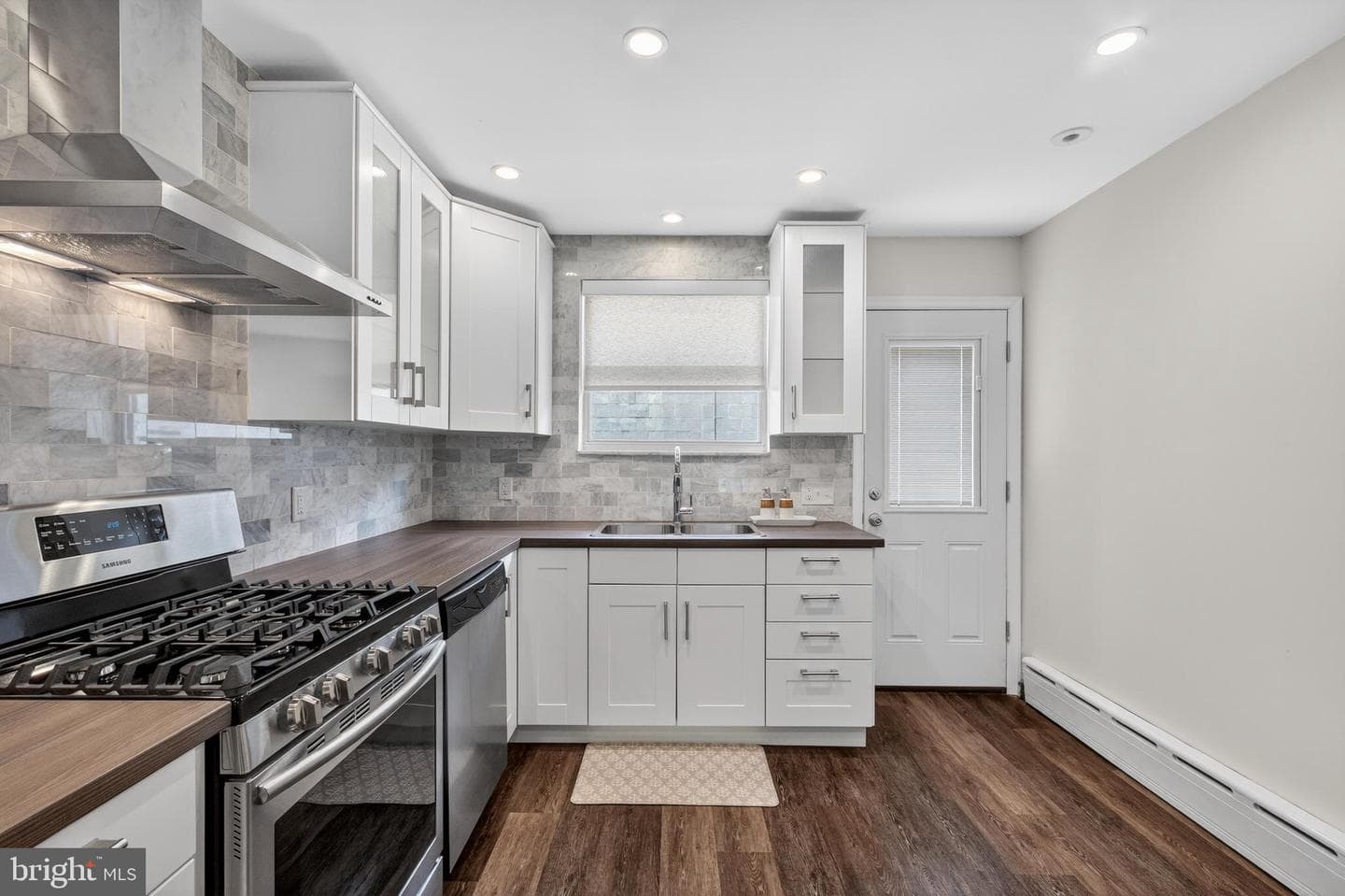 2643 S 15th Street photo 10