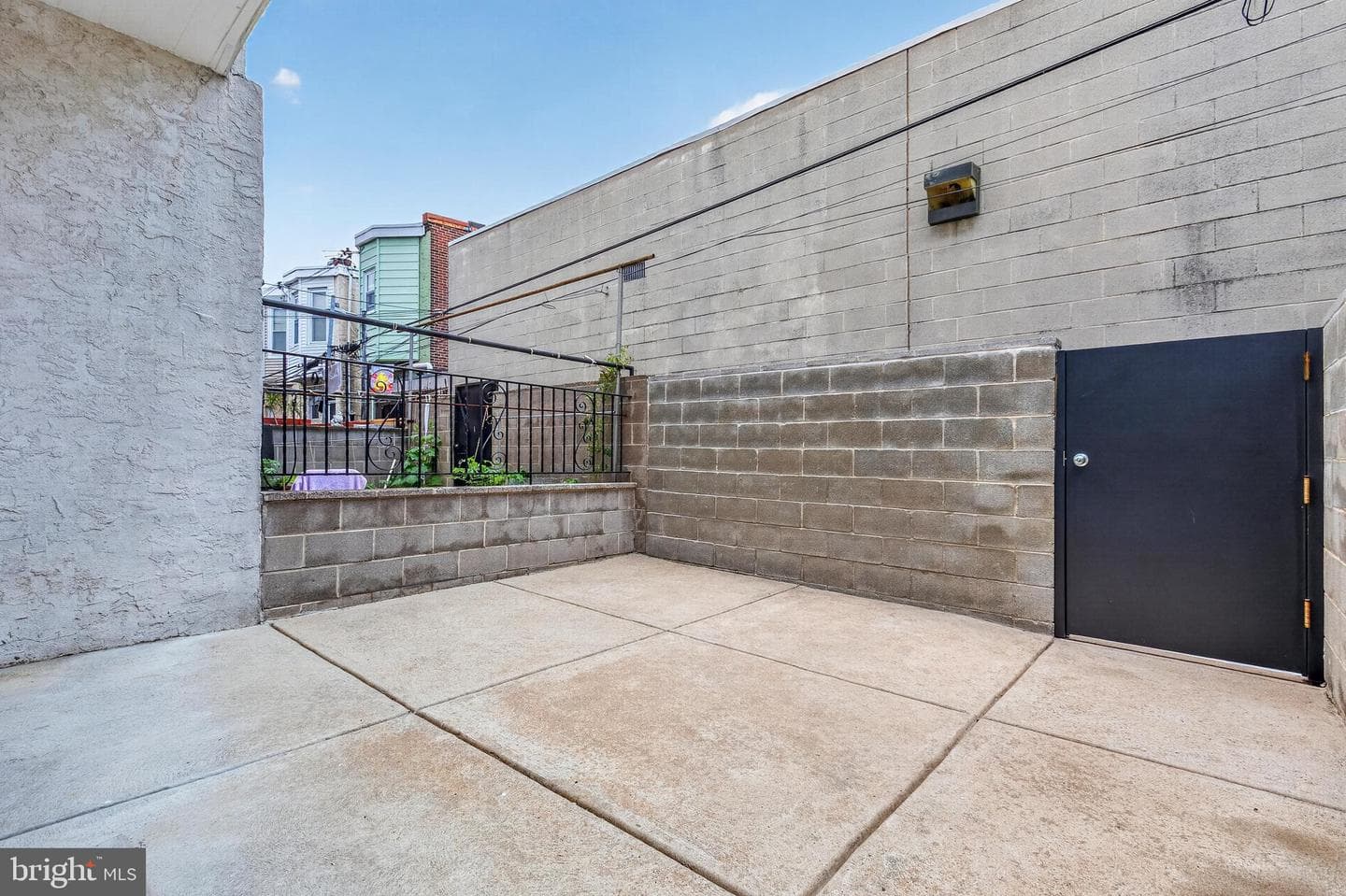 2643 S 15th Street photo 12