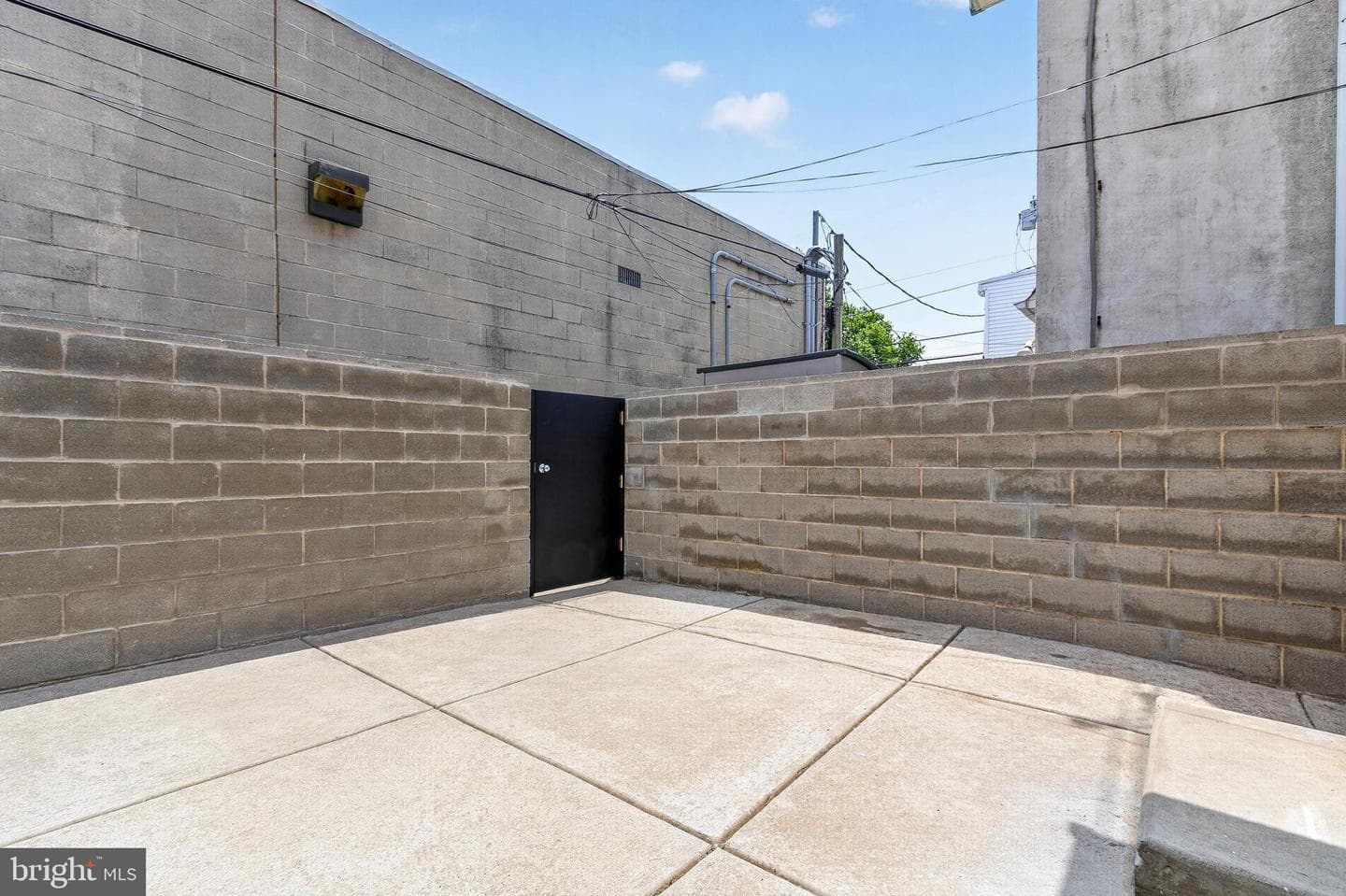 2643 S 15th Street photo 13