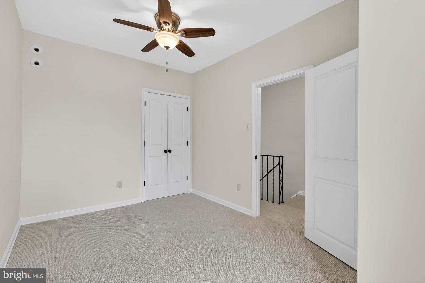 2643 S 15th Street photo 23