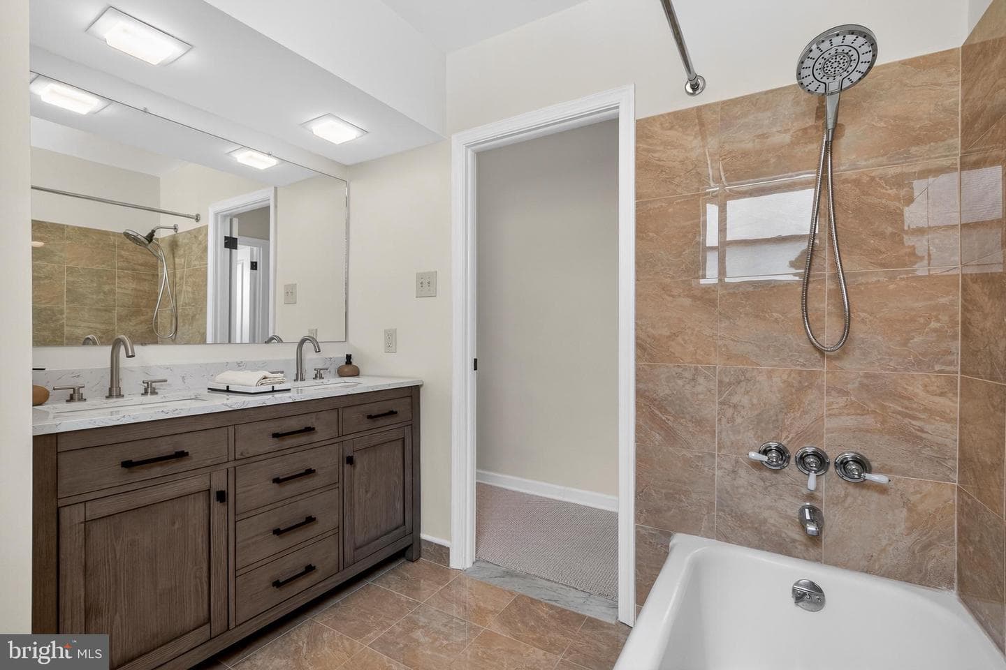 2643 S 15th Street photo 33