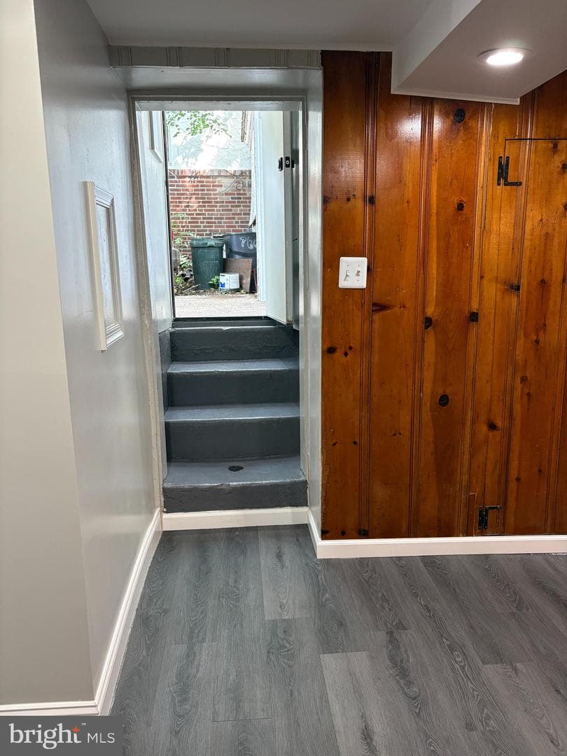 7803 Argus Road photo 18