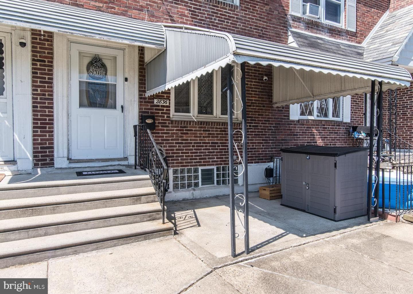 2836 Glenview Street photo 2