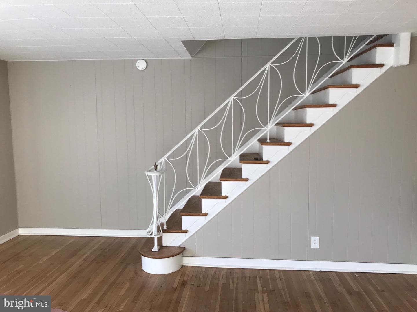 4244 Maywood Street photo 3
