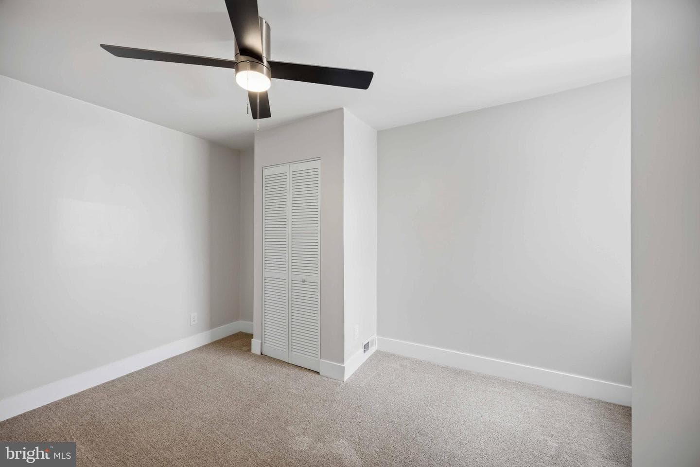 219 S 58th Street photo 23