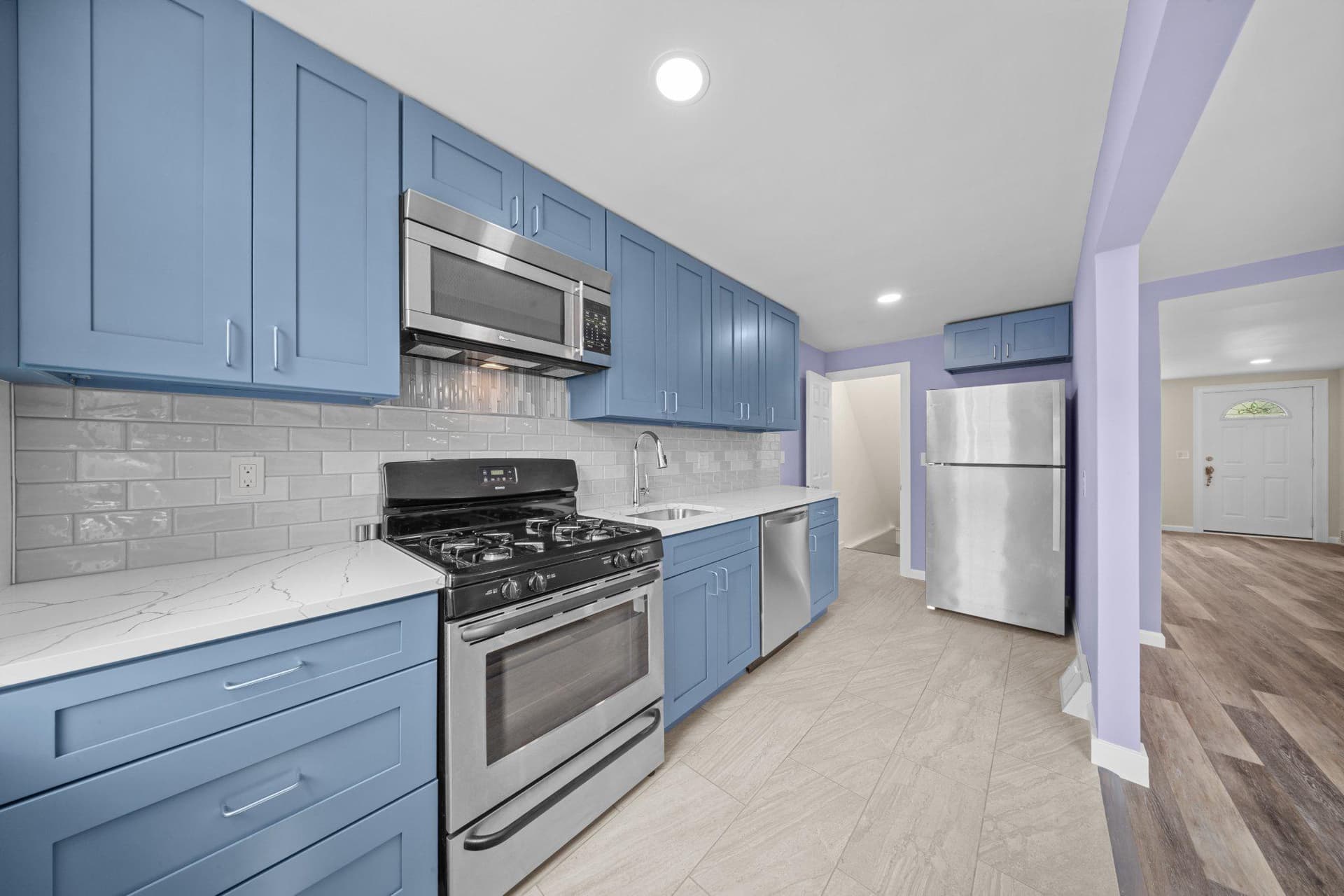 7019 Rutland Street photo 11