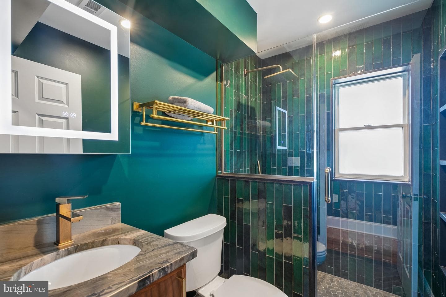 2021 Bainbridge Street photo 28